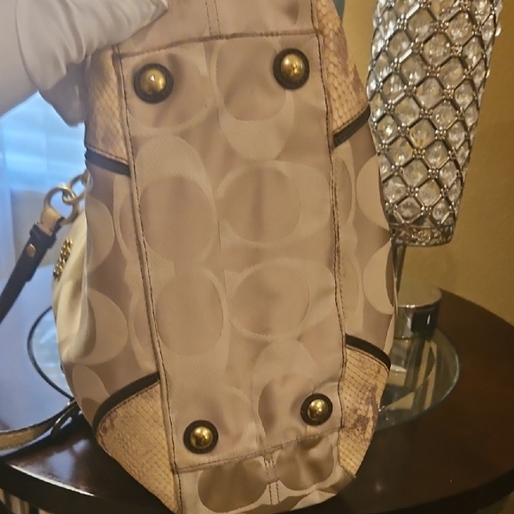 COACH Vintage Collette Carryall Canvas Satchel Handbag - Picture 11 of 11